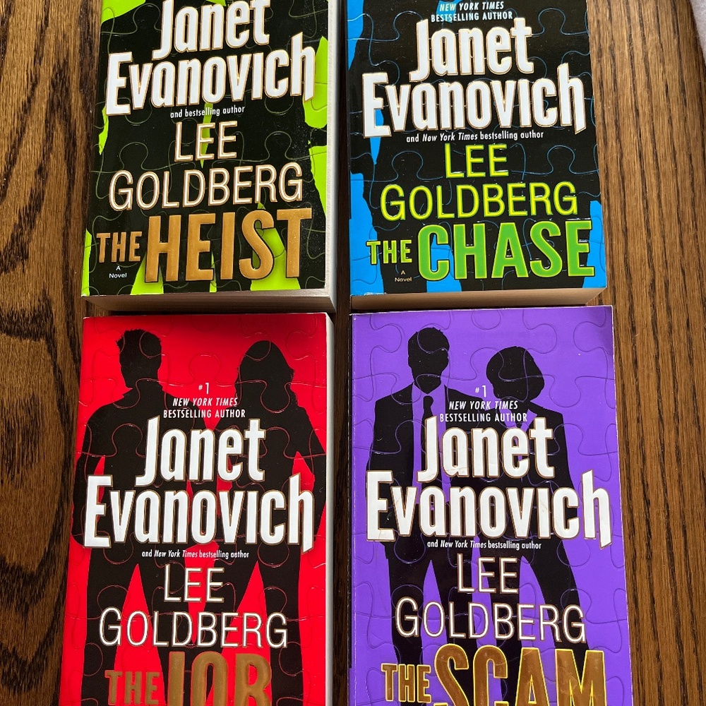 The Scam, The Job, The Chase, The Heist (bundle) Janet Evanovich,  Lee Goldberg